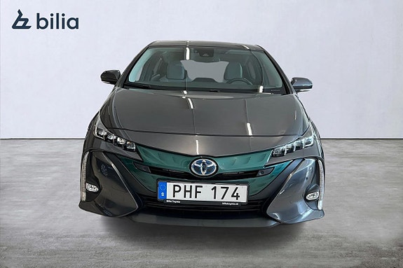 Toyota Prius 6 of 23