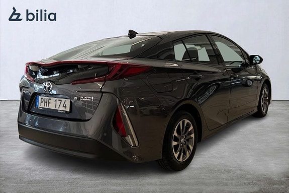 Toyota Prius 19 of 23