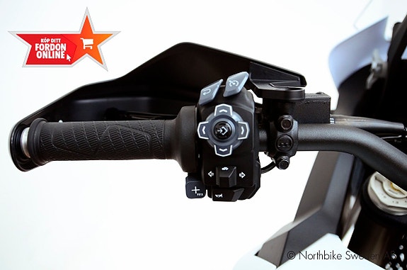 KTM 1290 Super Adventure 7 of 10