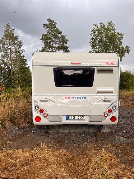 Adria Adiva 553 pH 2 of 9