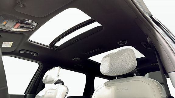 Kia EV9 7 of 15