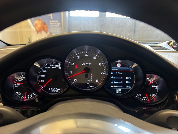 Porsche Panamera GTS 23 of 25