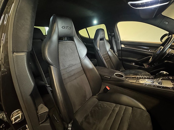 Porsche Panamera GTS 9 of 25