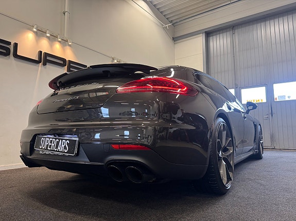 Porsche Panamera GTS 5 of 25