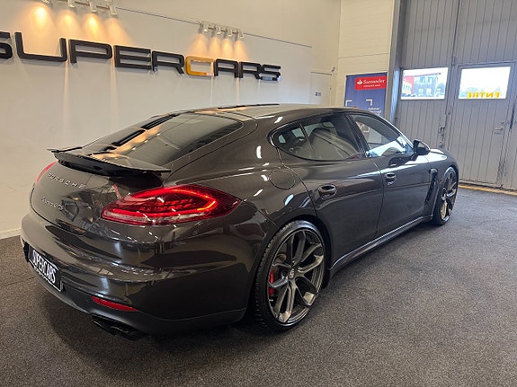 Porsche Panamera GTS 4 of 25