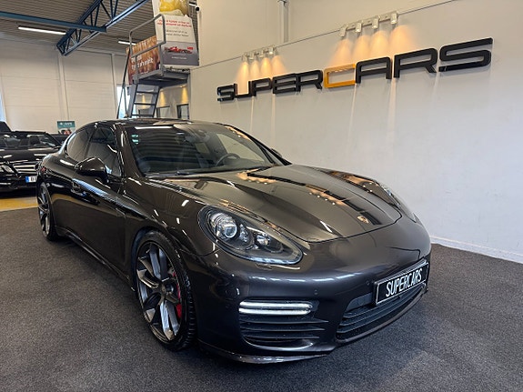 Porsche Panamera GTS 2 of 25