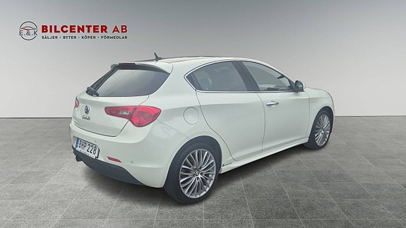 Alfa Romeo Giulietta 6 of 20