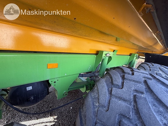 Joskin TRANS-KTP 27/65 maskinvagn 20 of 27