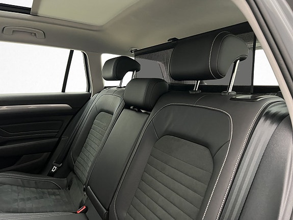 Volkswagen Passat 20 of 30