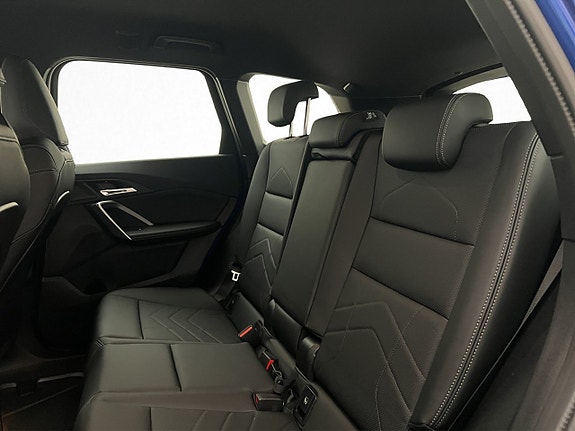 BMW X1 30 of 30