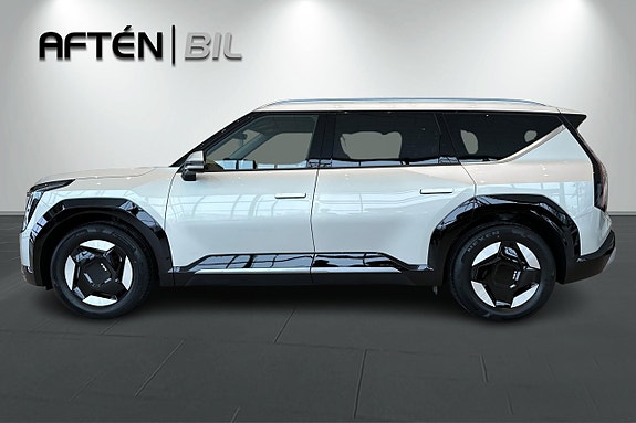Kia EV9 5 of 25