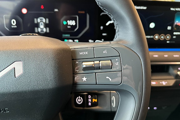 Kia EV9 23 of 25