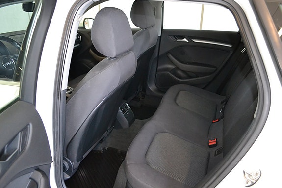 Audi A3 7 of 10
