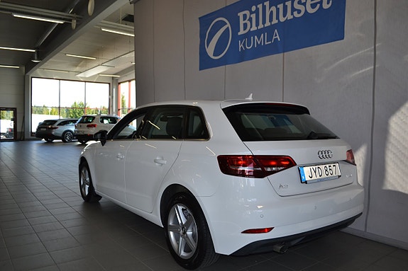 Audi A3 3 of 10
