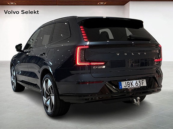 Volvo EX90 4 of 20