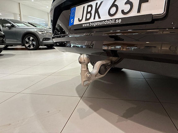 Volvo EX90 18 of 20