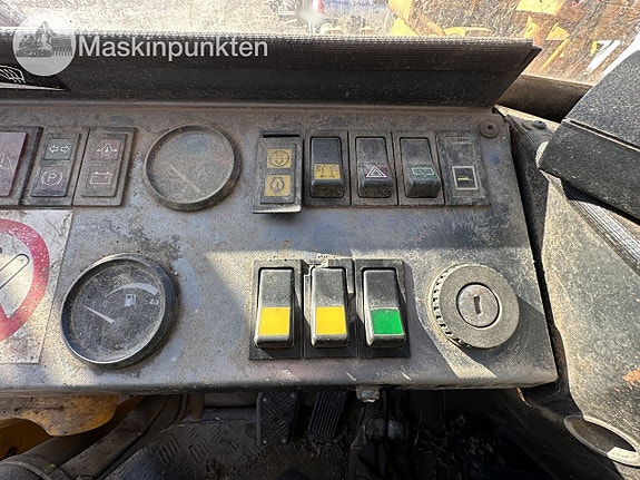 Volvo Bm L90 Hjullastare 21 of 27