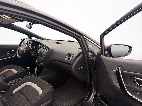 Kia Ceed 17 of 28