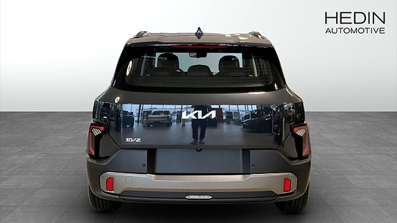 Kia EV2 7 of 11