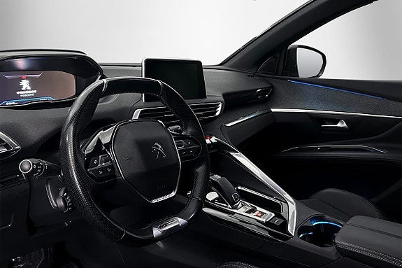 Peugeot 3008 4 of 13