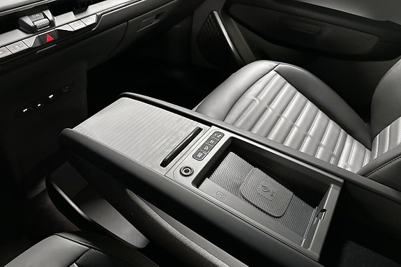 Kia EV9 19 of 21