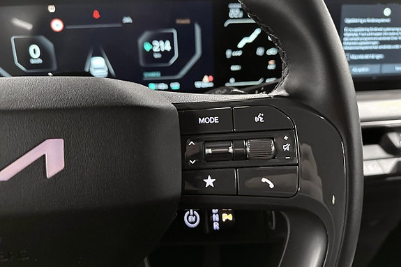 Kia EV9 18 of 21