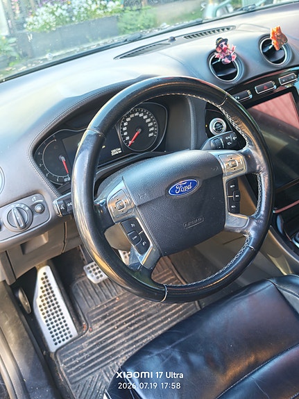 Ford Mondeo 3 of 4