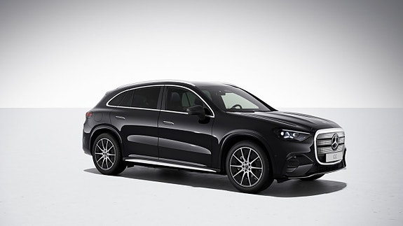 Mercedes-Benz GLC300 2 of 9