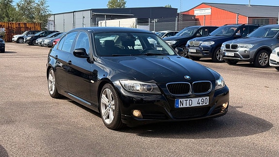 BMW 320d 3 of 28