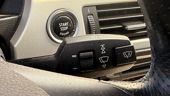 BMW 320d 15 of 28