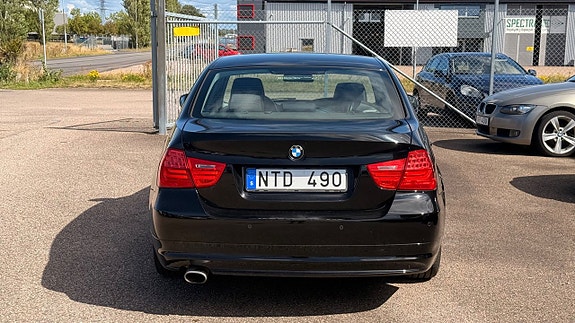 BMW 320d 5 of 28