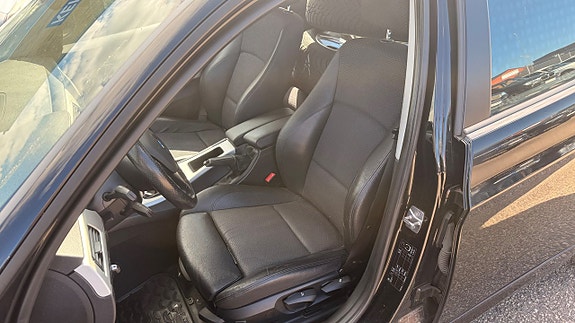 BMW 320d 9 of 28