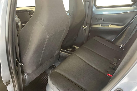 Toyota Aygo X 13 of 21