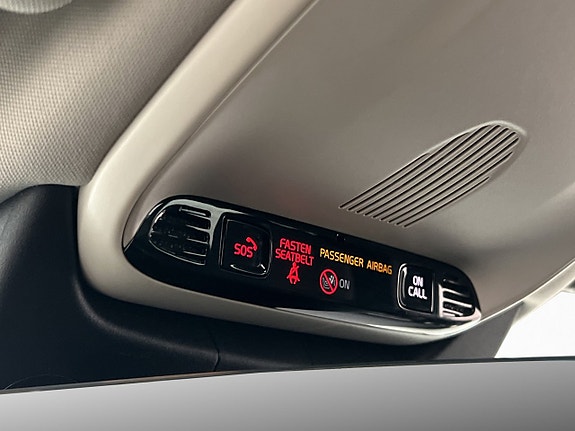 Volvo V90 27 of 30