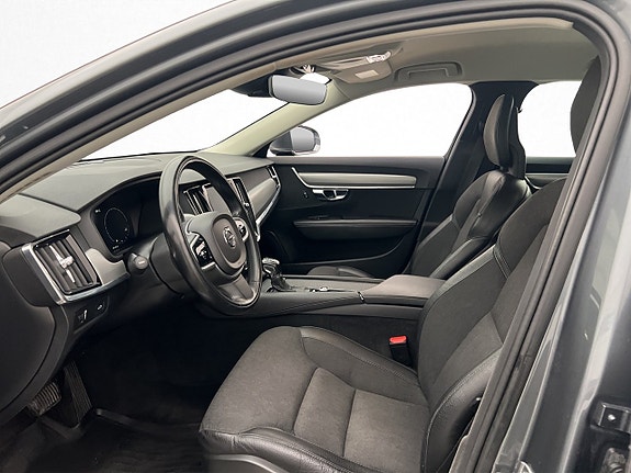 Volvo V90 12 of 30