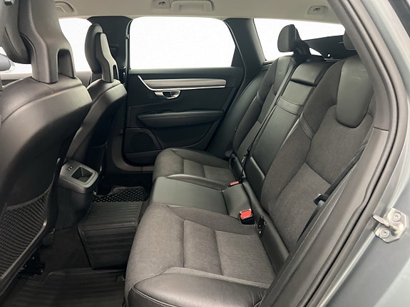 Volvo V90 19 of 30