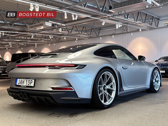 Porsche 911 GT3 7 of 30