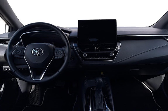 Toyota Corolla 8 of 15