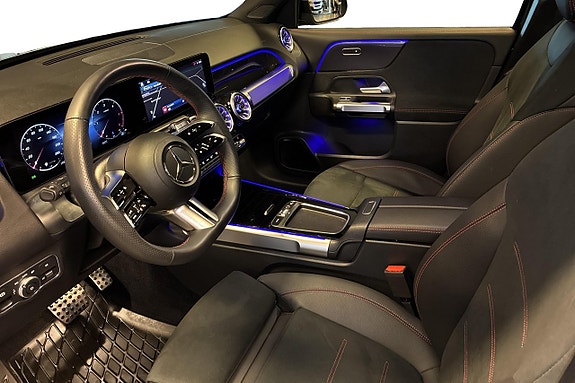 Mercedes-Benz GLB220 d 9 of 25