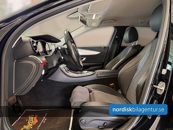 Mercedes-Benz E220 7 of 14