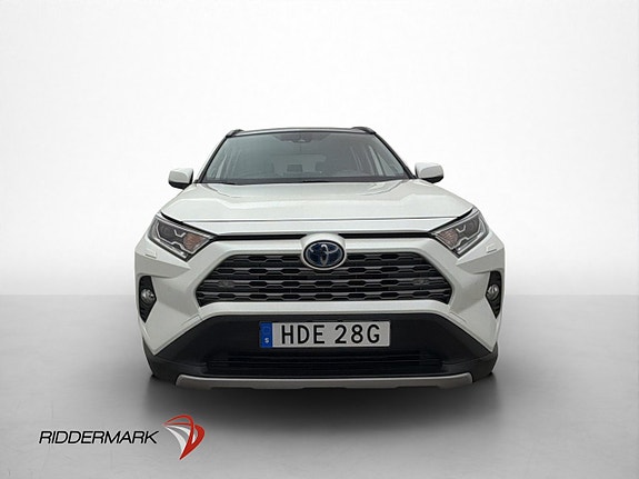 Toyota RAV4 2 of 30