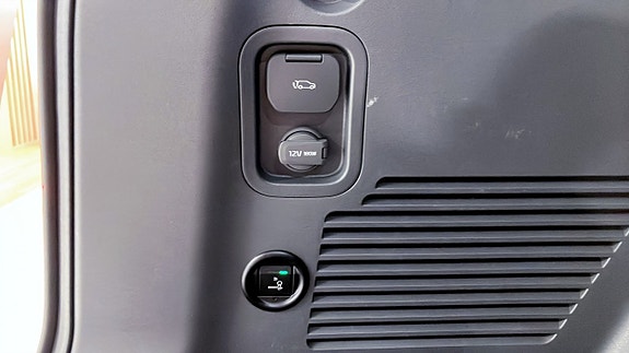 Kia EV9 14 of 20