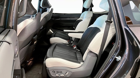 Kia EV9 9 of 20
