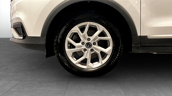 MG ZS 9 of 16