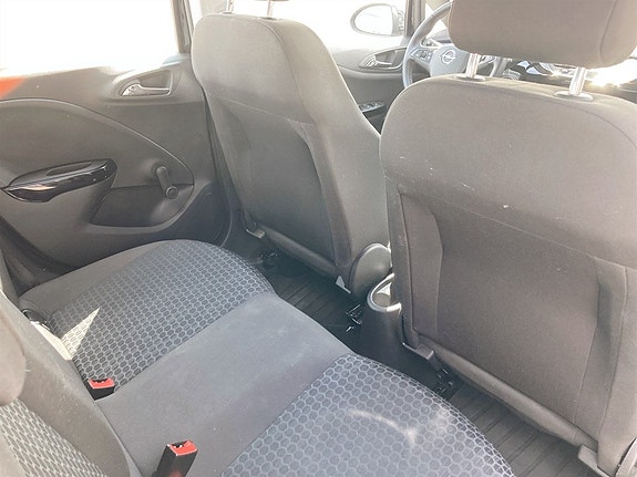 Opel Corsa 12 of 15