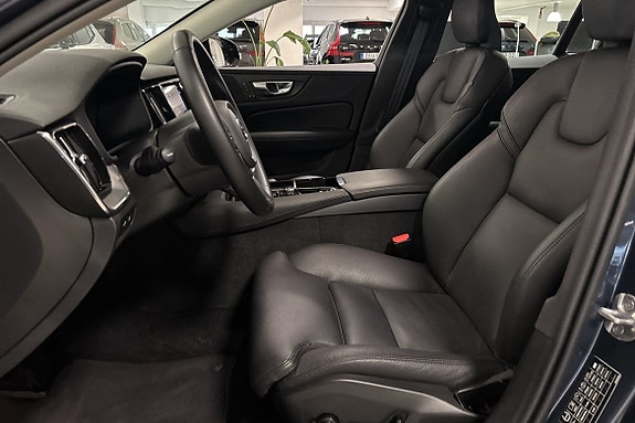 Volvo V60 8 of 9