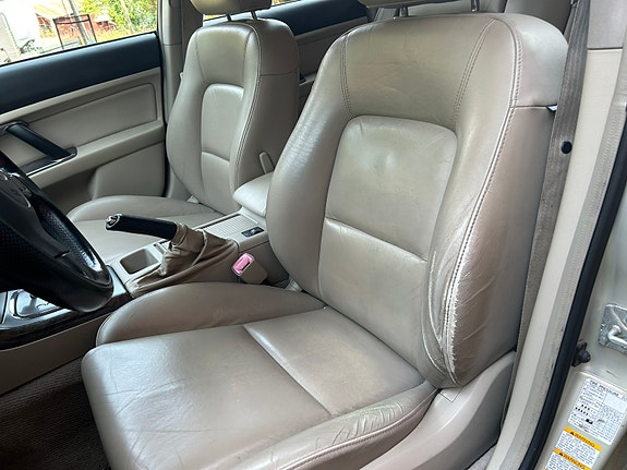 Subaru Outback 6 of 10