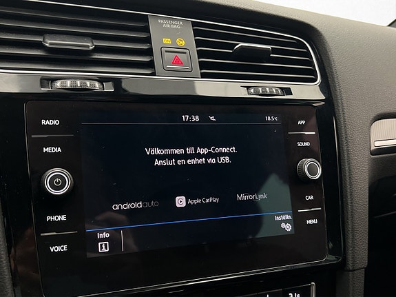 Volkswagen Golf I 21 of 30