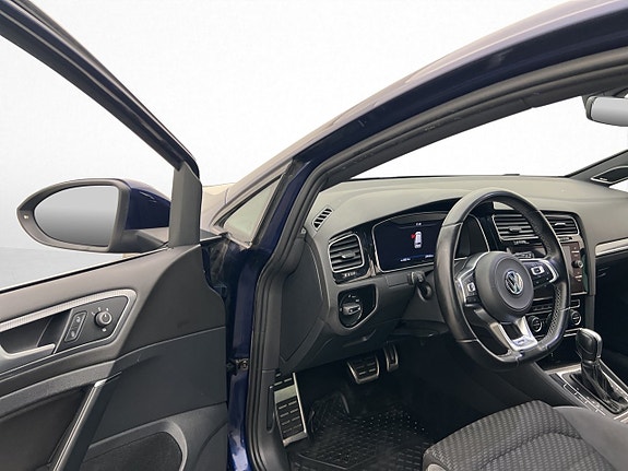 Volkswagen Golf I 11 of 30