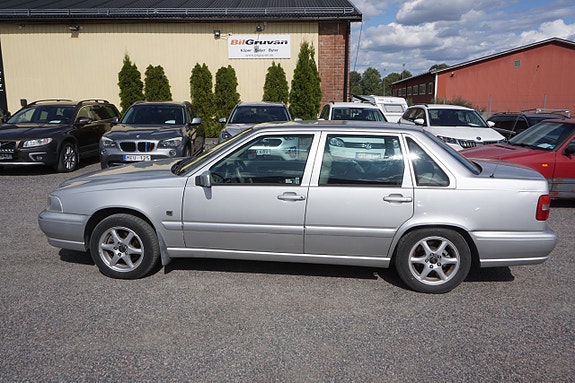 Volvo S70 3 of 11